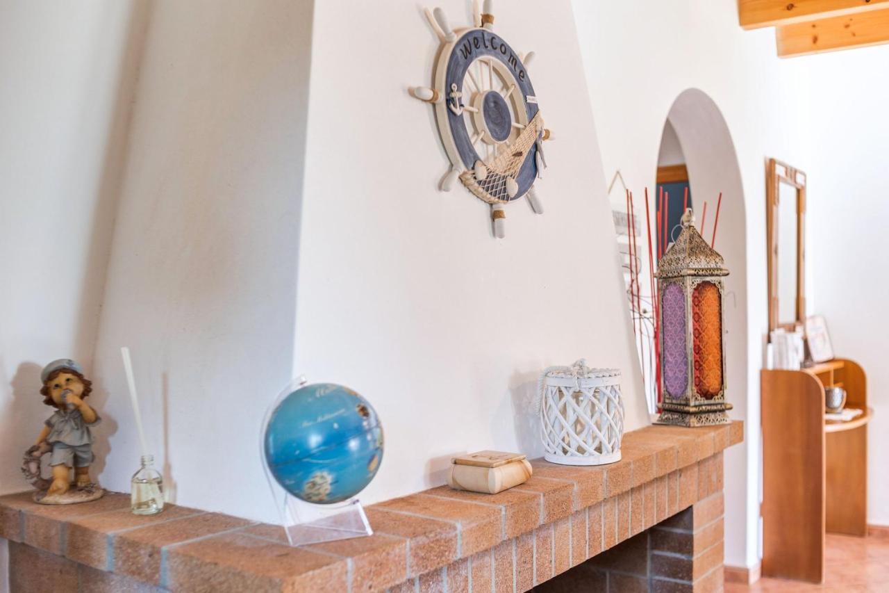 Casa Rustica Villa Portopetro Eksteriør billede